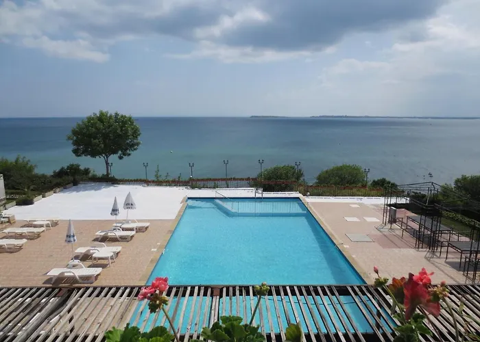 Dolce Complex Hotel apartamentowy Święty Włas